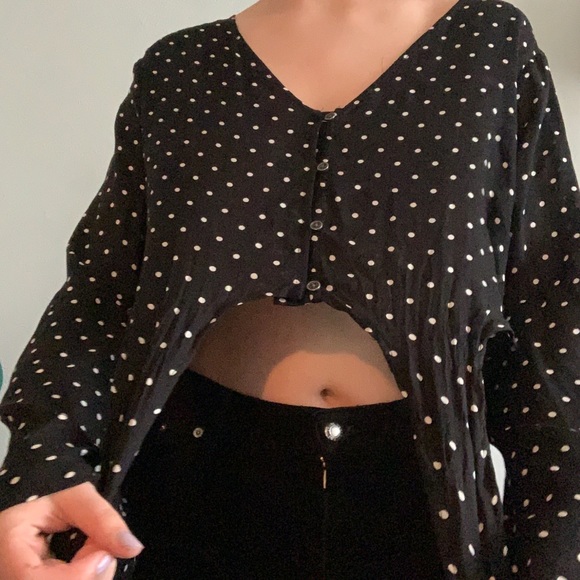 polka dot crop top flower blouse - Picture 3 of 7
